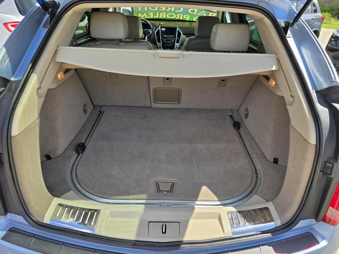 2013 BLUE Cadillac SRX (3GYFNGE38DS) with an 3.6L V6 DOHC 24V FFV engine, 6-Speed Automatic transmission, located at 2660 S.Garland Avenue, Garland, TX, 75041, (469) 298-3118, 32.885551, -96.655602 - Photo#20