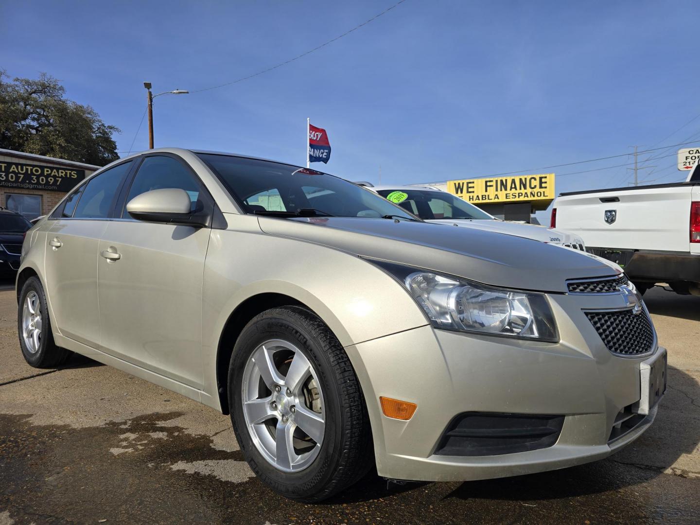 2013 GOLD Chevrolet Cruze 1LT (1G1PC5SB3D7) with an 1.4L L4 DOHC 16V TURBO engine, 6-Speed Automatic transmission, located at 2660 S.Garland Avenue, Garland, TX, 75041, (469) 298-3118, 32.885551, -96.655602 - CASH$$$$$ CAR!!! Call us with any questions at 469-306-4826, or email us DallasAutos4Less@gmail.com. - Photo#1