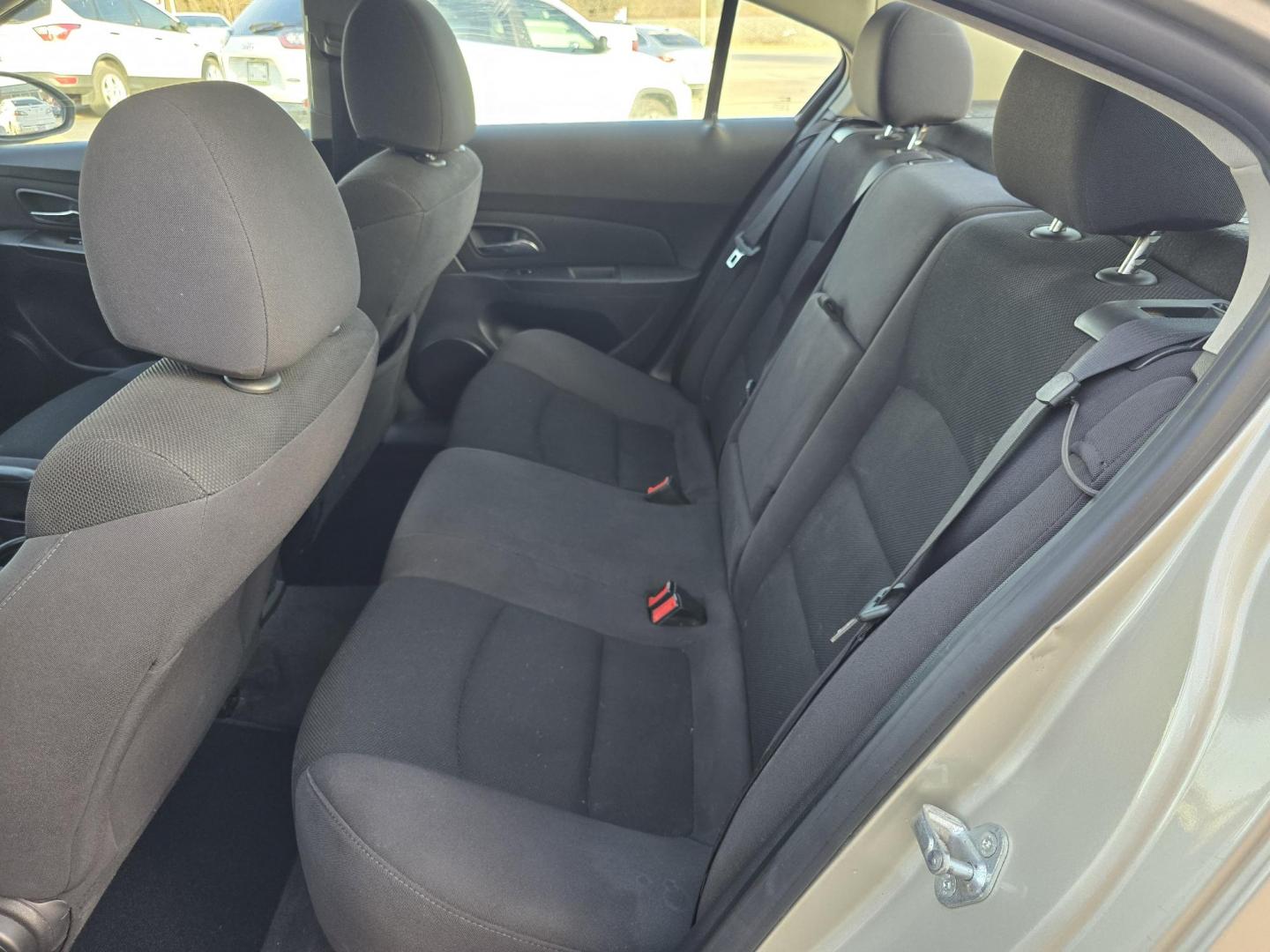 2013 GOLD Chevrolet Cruze 1LT (1G1PC5SB3D7) with an 1.4L L4 DOHC 16V TURBO engine, 6-Speed Automatic transmission, located at 2660 S.Garland Avenue, Garland, TX, 75041, (469) 298-3118, 32.885551, -96.655602 - CASH$$$$$ CAR!!! Call us with any questions at 469-306-4826, or email us DallasAutos4Less@gmail.com. - Photo#15