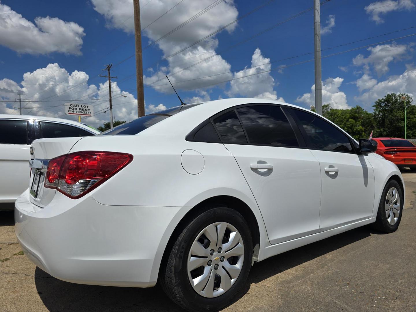 2013 WHITE Chevrolet Cruze LS (1G1PA5SH4D7) with an 1.8L L4 DOHC 16V FFV engine, 6-Speed Automatic transmission, located at 2660 S.Garland Avenue, Garland, TX, 75041, (469) 298-3118, 32.885551, -96.655602 - Photo#2