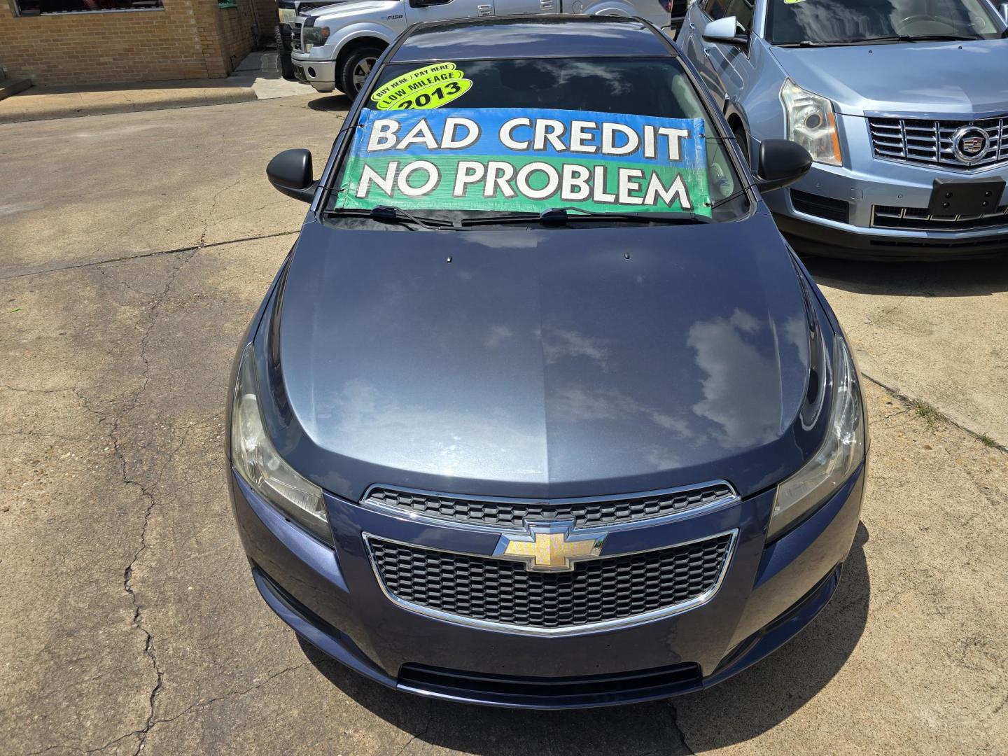 2013 BLUE Chevrolet Cruze LS (1G1PA5SH9D7) with an 1.8L L4 DOHC 16V FFV engine, 6-Speed Automatic transmission, located at 2660 S.Garland Avenue, Garland, TX, 75041, (469) 298-3118, 32.885551, -96.655602 - Photo#8