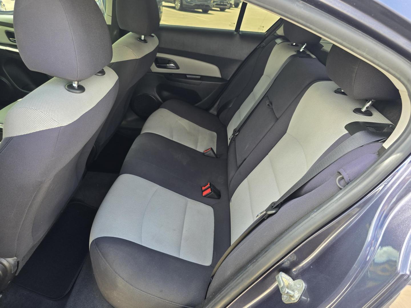 2013 BLUE Chevrolet Cruze LS (1G1PA5SH9D7) with an 1.8L L4 DOHC 16V FFV engine, 6-Speed Automatic transmission, located at 2660 S.Garland Avenue, Garland, TX, 75041, (469) 298-3118, 32.885551, -96.655602 - Photo#14