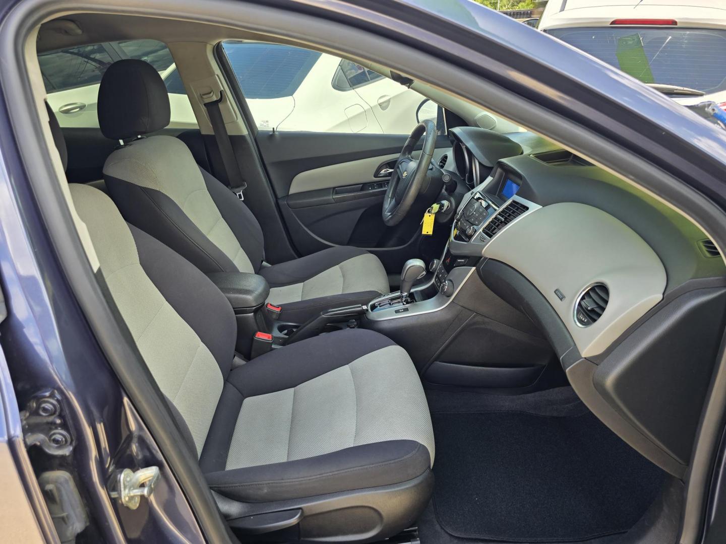 2013 BLUE Chevrolet Cruze LS (1G1PA5SH9D7) with an 1.8L L4 DOHC 16V FFV engine, 6-Speed Automatic transmission, located at 2660 S.Garland Avenue, Garland, TX, 75041, (469) 298-3118, 32.885551, -96.655602 - Photo#16