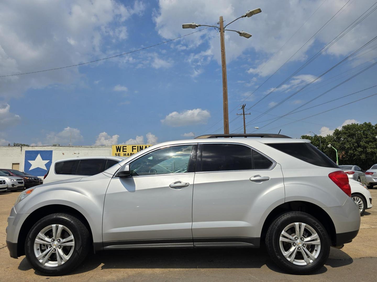 2013 SILVER Chevrolet Equinox 2LT (2GNALPEK2D6) with an 2.4L L4 DOHC 16V engine, 6-Speed Automatic transmission, located at 2660 S.Garland Avenue, Garland, TX, 75041, (469) 298-3118, 32.885551, -96.655602 - Photo#6
