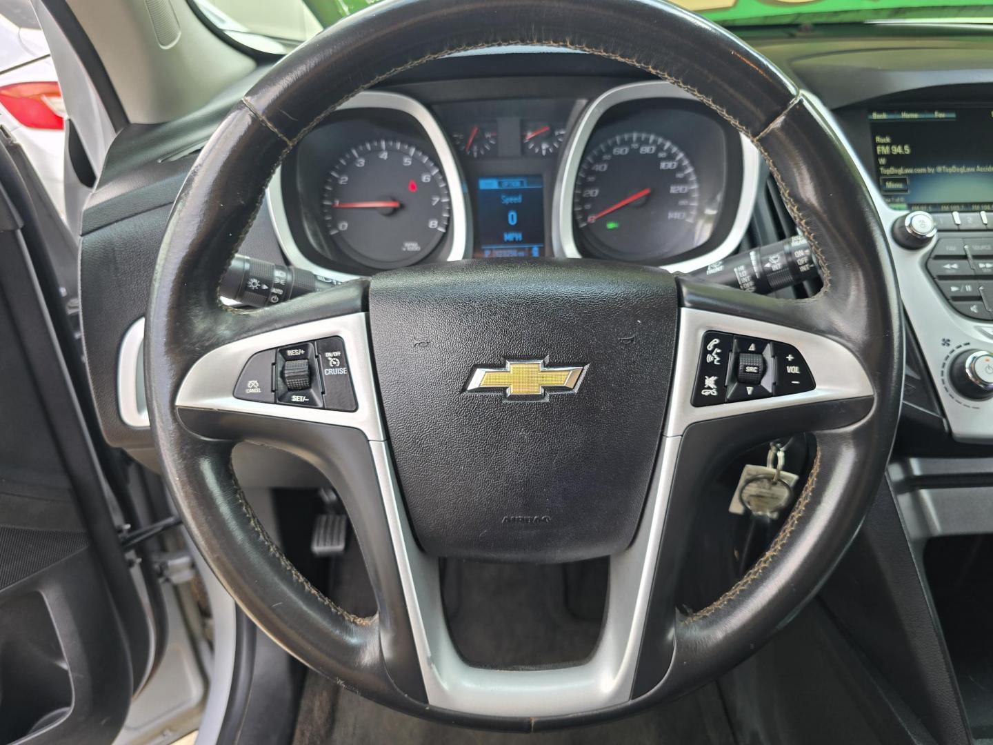 2013 SILVER Chevrolet Equinox 2LT (2GNALPEK2D6) with an 2.4L L4 DOHC 16V engine, 6-Speed Automatic transmission, located at 2660 S.Garland Avenue, Garland, TX, 75041, (469) 298-3118, 32.885551, -96.655602 - Photo#12