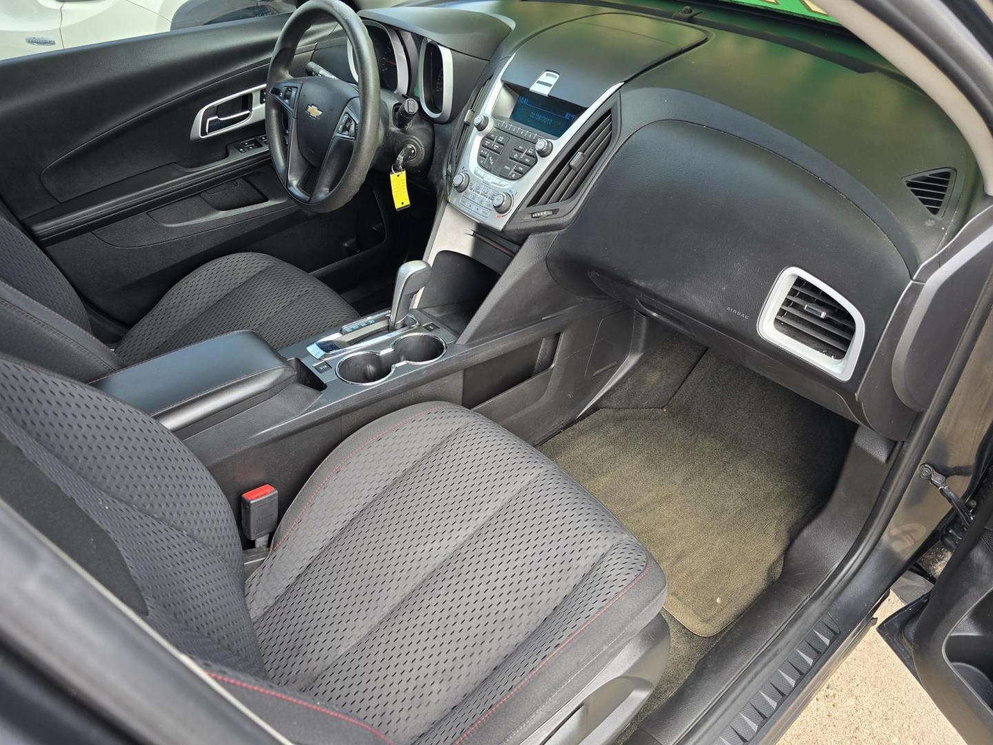 2013 GRAY Chevrolet Equinox LS (2GNALBEK5D6) with an 2.4L L4 DOHC 16V engine, 6-Speed Automatic transmission, located at 2660 S.Garland Avenue, Garland, TX, 75041, (469) 298-3118, 32.885551, -96.655602 - Photo#18