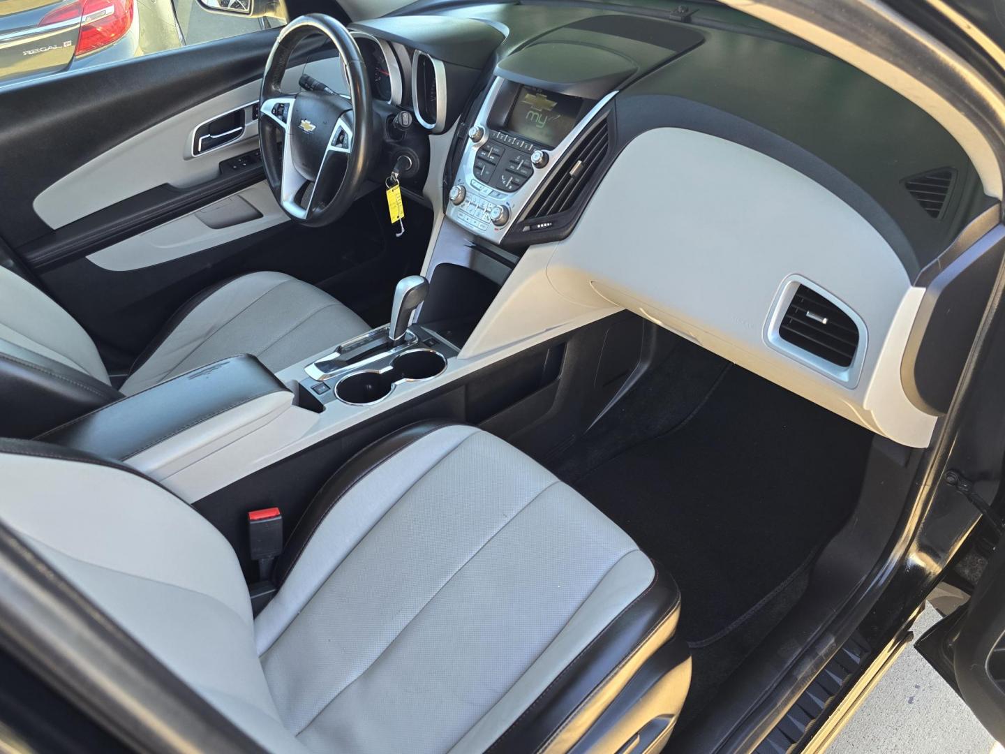 2013 BLACK Chevrolet Equinox 2LT (2GNALPEK4D6) with an 2.4L L4 DOHC 16V engine, 6-Speed Automatic transmission, located at 2660 S.Garland Avenue, Garland, TX, 75041, (469) 298-3118, 32.885551, -96.655602 - Photo#20