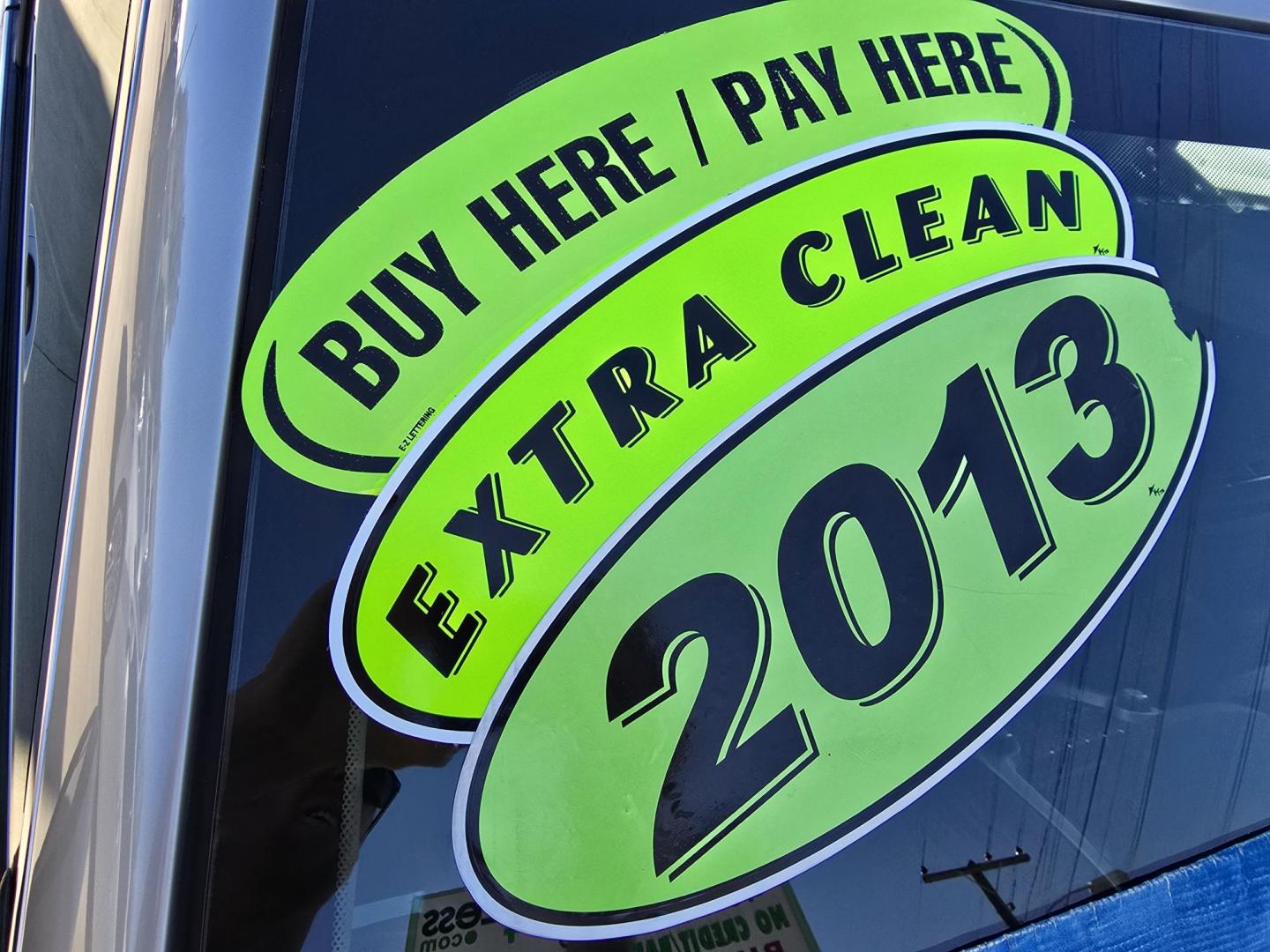 2013 GOLD Chevrolet Equinox LT (2GNALDEKXD1) with an 2.4L L4 DOHC 16V engine, 6-Speed Automatic transmission, located at 2660 S.Garland Avenue, Garland, TX, 75041, (469) 298-3118, 32.885551, -96.655602 - Photo#20