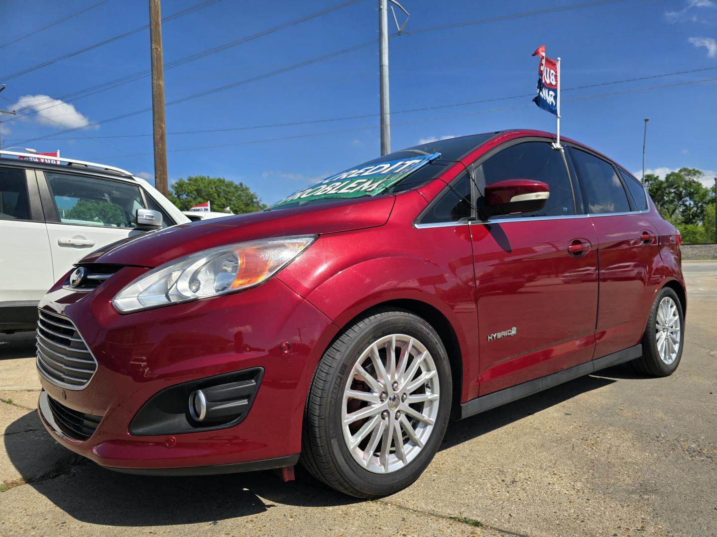 2013 RED Ford C-Max SEL (1FADP5BU1DL) with an 2.0L L4 DOHC 16V HYBRID engine, Continuously Variable Transmission transmission, located at 2660 S.Garland Avenue, Garland, TX, 75041, (469) 298-3118, 32.885551, -96.655602 - Photo#6