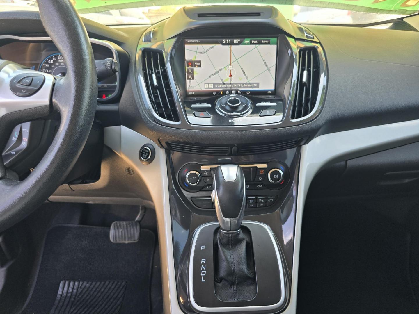 2013 RED Ford C-Max SEL (1FADP5BU1DL) with an 2.0L L4 DOHC 16V HYBRID engine, Continuously Variable Transmission transmission, located at 2660 S.Garland Avenue, Garland, TX, 75041, (469) 298-3118, 32.885551, -96.655602 - Photo#13