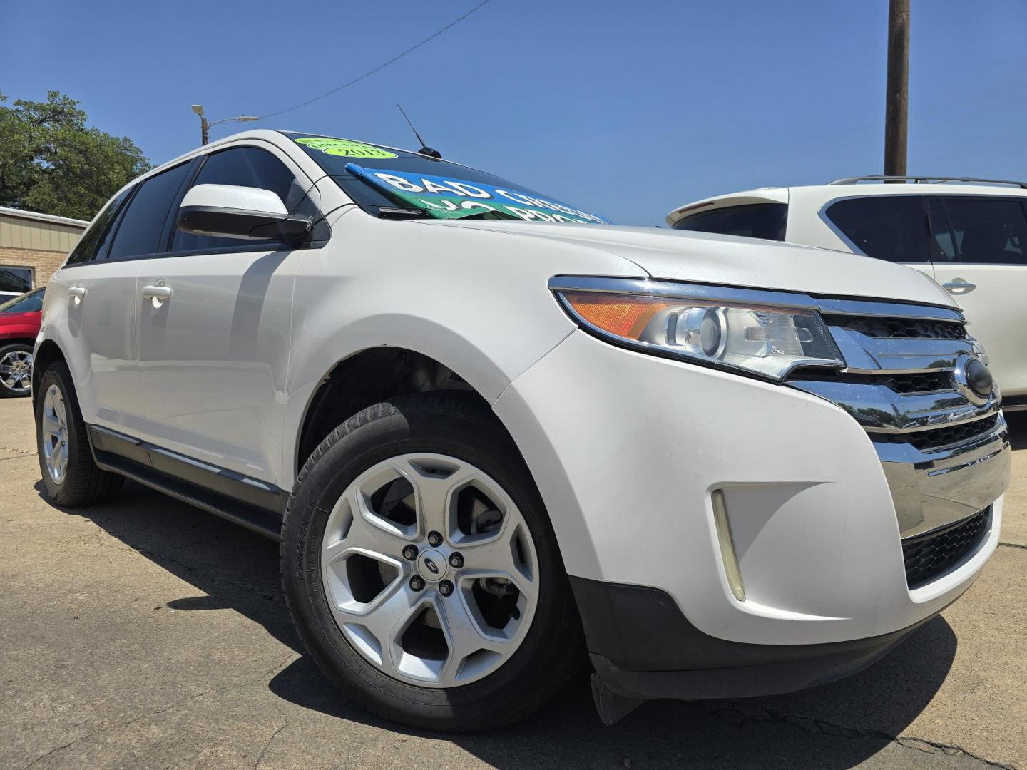 2013 WHITE Ford Edge SEL (2FMDK3J96DB) with an 2.0L L4 DOHC 16V engine, 6-Speed Automatic transmission, located at 2660 S.Garland Avenue, Garland, TX, 75041, (469) 298-3118, 32.885551, -96.655602 - Photo#0