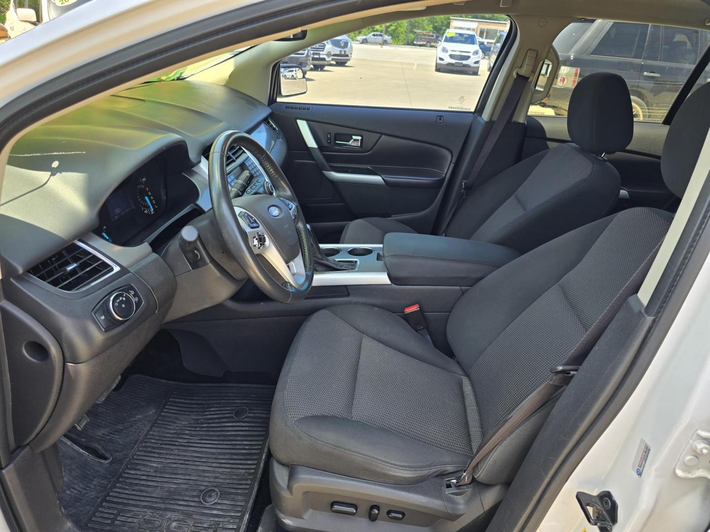 2013 WHITE Ford Edge SEL (2FMDK3J96DB) with an 2.0L L4 DOHC 16V engine, 6-Speed Automatic transmission, located at 2660 S.Garland Avenue, Garland, TX, 75041, (469) 298-3118, 32.885551, -96.655602 - Photo#11