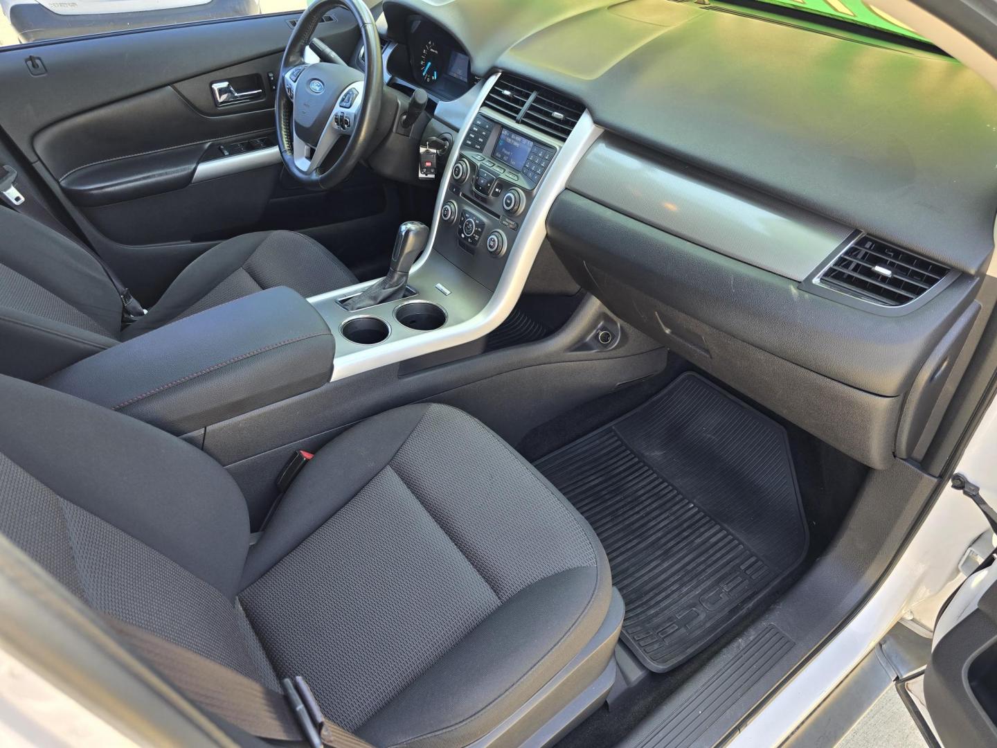 2013 WHITE Ford Edge SEL (2FMDK3J96DB) with an 2.0L L4 DOHC 16V engine, 6-Speed Automatic transmission, located at 2660 S.Garland Avenue, Garland, TX, 75041, (469) 298-3118, 32.885551, -96.655602 - Photo#15