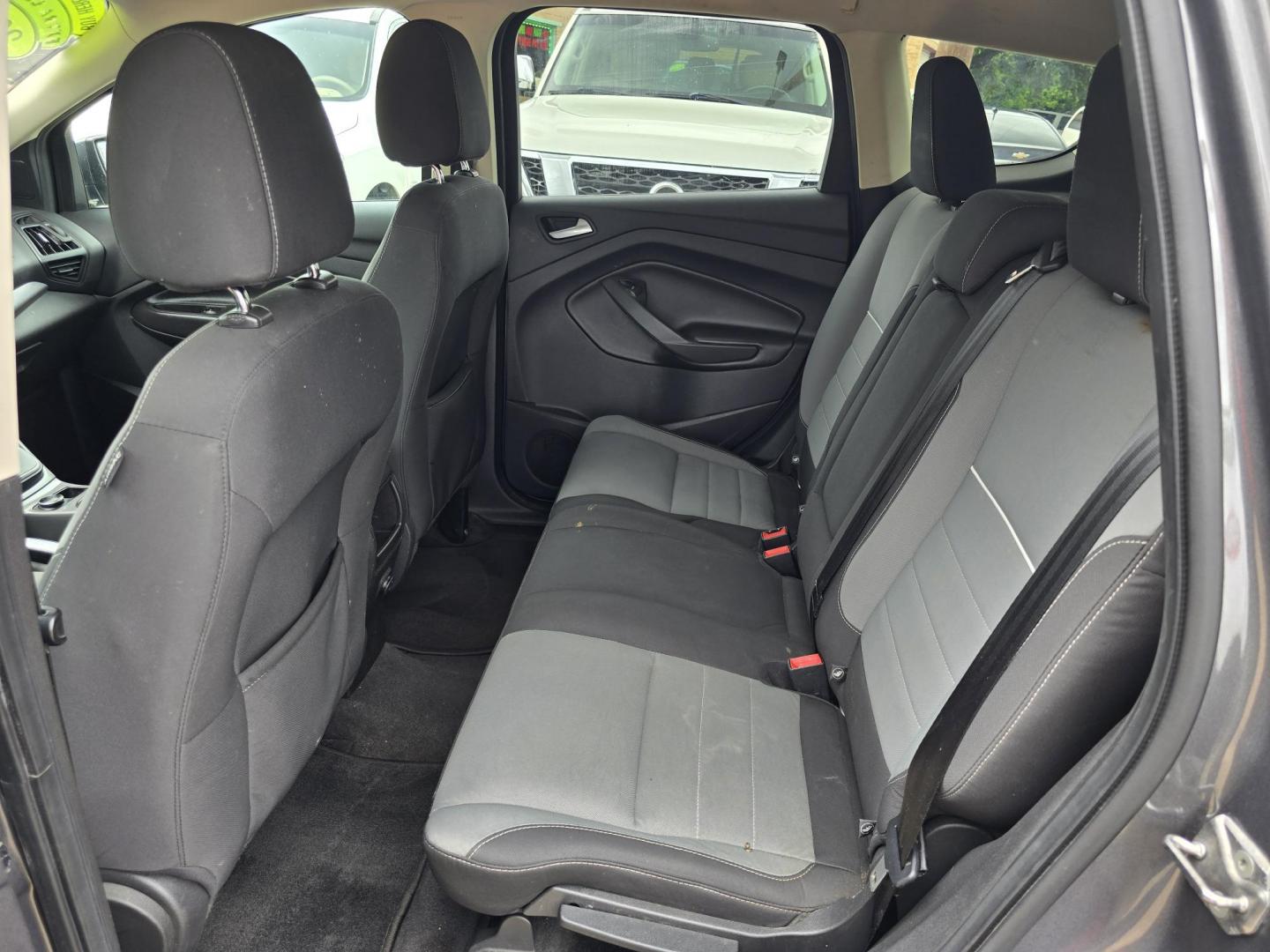 2013 GRAY Ford Escape SE (1FMCU9GX0DU) with an 1.6L L4 DOHC 16V engine, 6-Speed Automatic transmission, located at 2660 S.Garland Avenue, Garland, TX, 75041, (469) 298-3118, 32.885551, -96.655602 - Welcome to DallasAutos4Less, one of the Premier BUY HERE PAY HERE Dealers in the North Dallas Area. We specialize in financing to people with NO CREDIT or BAD CREDIT. We need proof of income, proof of residence, and a ID. Come buy your new car from us today!! This is a Super Clean 2013 FORD ESCAP - Photo#14