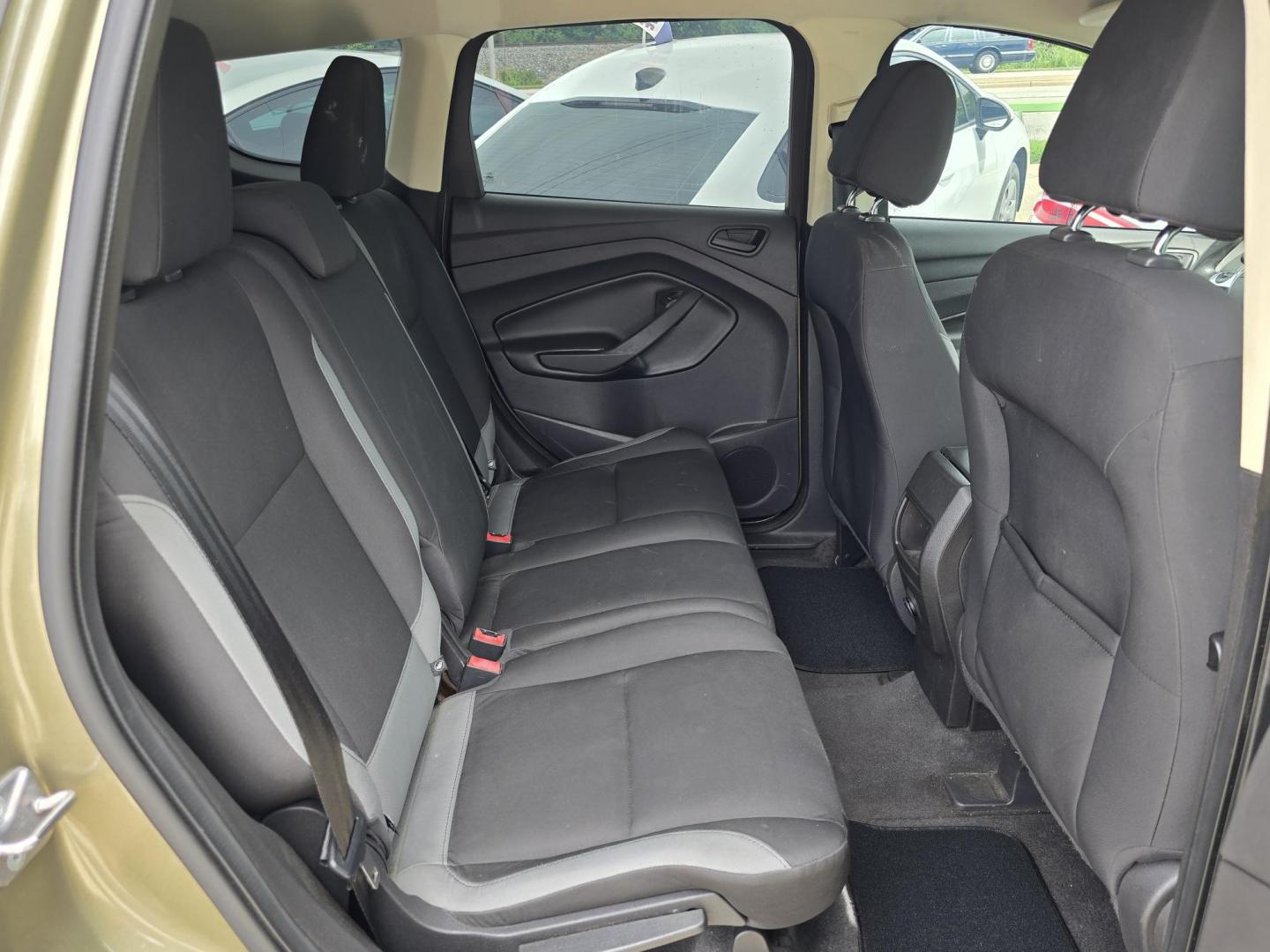 2013 GREEN Ford Escape S (1FMCU0F75DU) with an 2.5L L4 DOHC 16V engine, 6-Speed Automatic transmission, located at 2660 S.Garland Avenue, Garland, TX, 75041, (469) 298-3118, 32.885551, -96.655602 - Photo#16