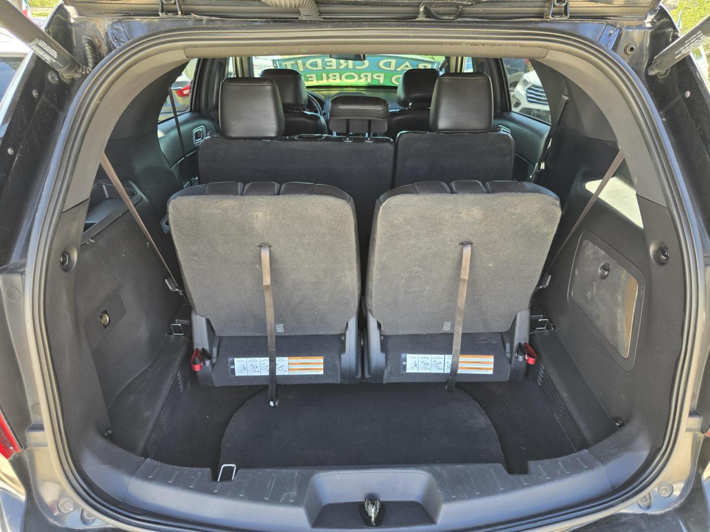 2013 BLACK Ford Explorer XLT (1FM5K7D83DG) with an 3.5L V6 DOHC 24V engine, 6-Speed Automatic transmission, located at 2660 S.Garland Avenue, Garland, TX, 75041, (469) 298-3118, 32.885551, -96.655602 - Photo#18