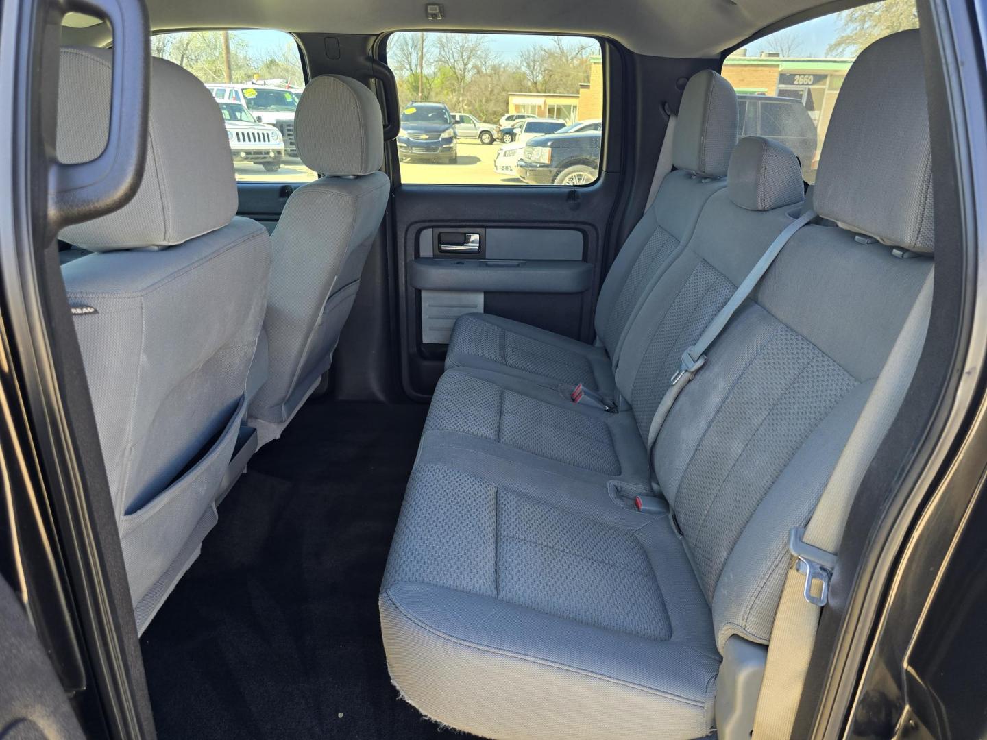 2013 BLACK Ford F-150 XLT SuperCrew (1FTEW1CM9DK) with an 3.7L V6 DOHC 24V engine, 6-Speed Automatic transmission, located at 2660 S.Garland Avenue, Garland, TX, 75041, (469) 298-3118, 32.885551, -96.655602 - Photo#15