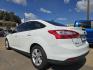 2013 WHITE Ford Focus SE (1FADP3F20DL) with an 2.0L L4 DOHC 16V engine, AUTO transmission, located at 2660 S.Garland Avenue, Garland, TX, 75041, (469) 298-3118, 32.885551, -96.655602 - Welcome to DallasAutos4Less, one of the Premier BUY HERE PAY HERE Dealers in the North Dallas Area. We specialize in financing to people with NO CREDIT or BAD CREDIT. We need proof of income, proof of residence, and a ID. Come buy your new car from us today!! This is a Super Clean 2013 FORD FOCUS - Photo#5