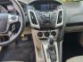 2013 WHITE Ford Focus SE (1FADP3F29DL) , AUTO transmission, located at 2660 S.Garland Avenue, Garland, TX, 75041, (469) 298-3118, 32.885551, -96.655602 - Photo#13