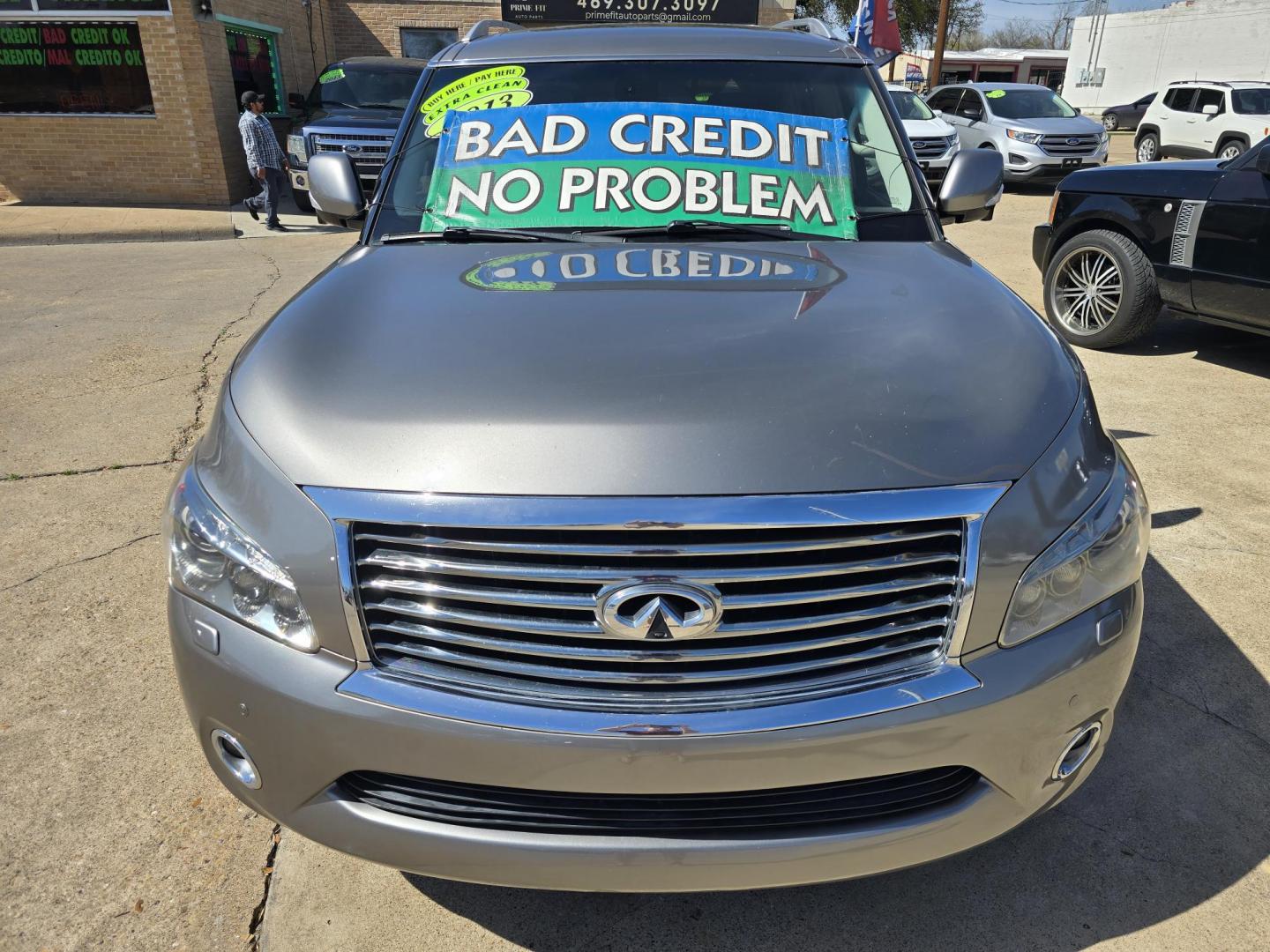 2013 SILVER Infiniti QX56 (JN8AZ2NF2D9) with an 5.6L V8 DOHC 32V engine, 5-Speed Automatic transmission, located at 2660 S.Garland Avenue, Garland, TX, 75041, (469) 298-3118, 32.885551, -96.655602 - Photo#8