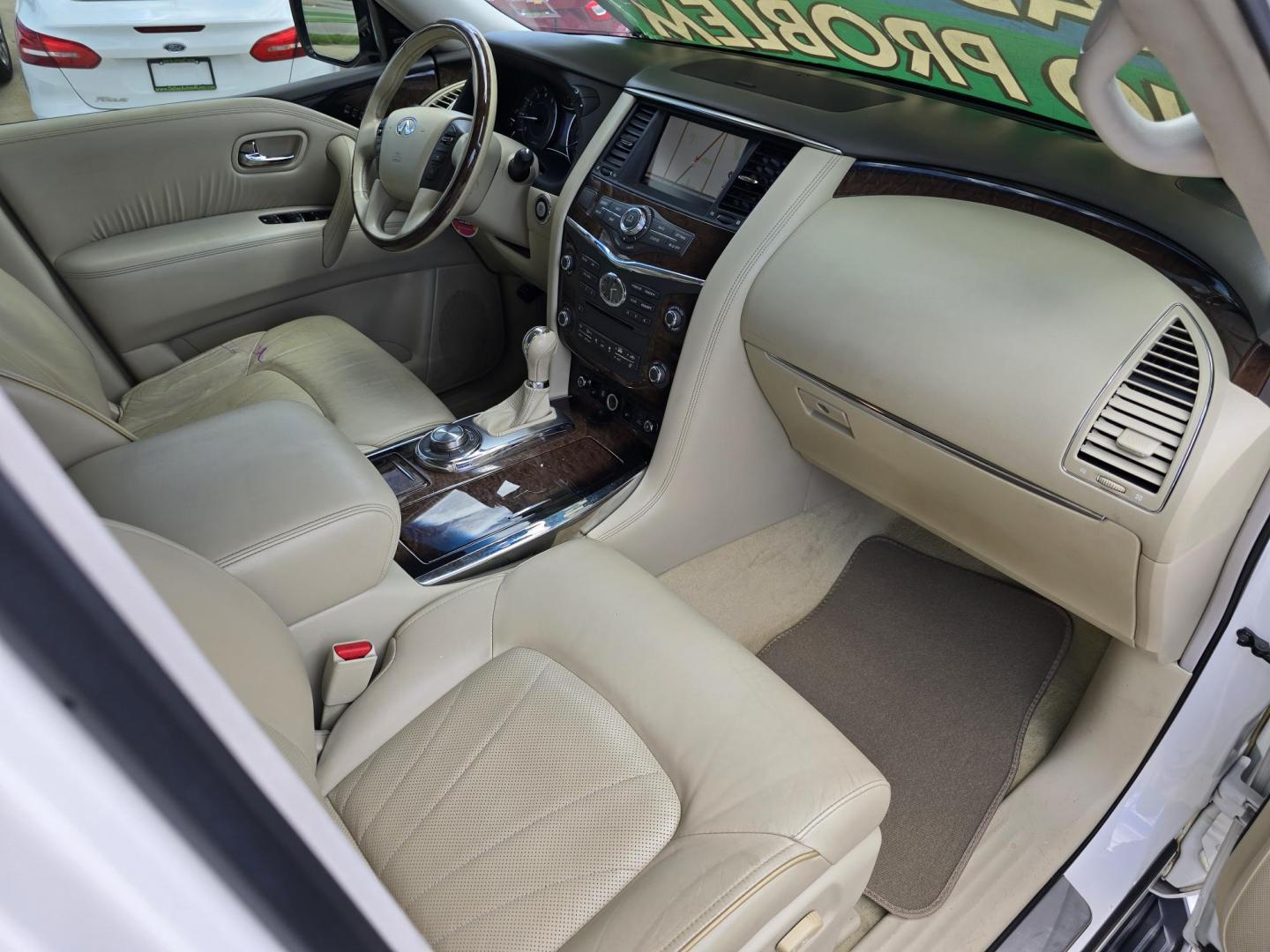 2013 DIAMOND WHITE Infiniti QX56 (JN8AZ2NEXD9) with an 5.6L V8 DOHC 32V engine, 5-Speed Automatic transmission, located at 2660 S.Garland Avenue, Garland, TX, 75041, (469) 298-3118, 32.885551, -96.655602 - Photo#23
