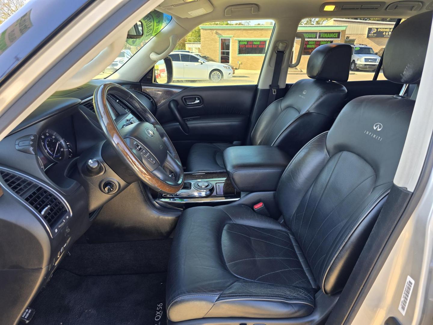 2013 SILVER Infiniti QX56 (JN8AZ2NF9D9) with an 5.6L V8 DOHC 32V engine, 5-Speed Automatic transmission, located at 2660 S.Garland Avenue, Garland, TX, 75041, (469) 298-3118, 32.885551, -96.655602 - Photo#12