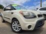 2013 WHITE Kia Soul ! (KNDJT2A62D7) with an 2.0L L4 DOHC 16V engine, AUTO transmission, located at 2660 S.Garland Avenue, Garland, TX, 75041, (469) 298-3118, 32.885551, -96.655602 - Photo#0