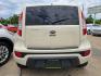 2013 WHITE Kia Soul ! (KNDJT2A62D7) with an 2.0L L4 DOHC 16V engine, AUTO transmission, located at 2660 S.Garland Avenue, Garland, TX, 75041, (469) 298-3118, 32.885551, -96.655602 - Photo#4