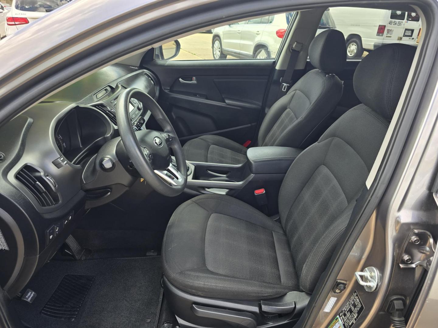 2013 GRAY Kia Sportage LX (KNDPB3A23D7) with an 2.4L V6 DOHC 24V engine, 6-Speed Automatic transmission, located at 2660 S.Garland Avenue, Garland, TX, 75041, (469) 298-3118, 32.885551, -96.655602 - BRAND NEW MOTOR FROM KIA. 3YR/36K MILE WARRANTY WITH KIA. - Photo#11