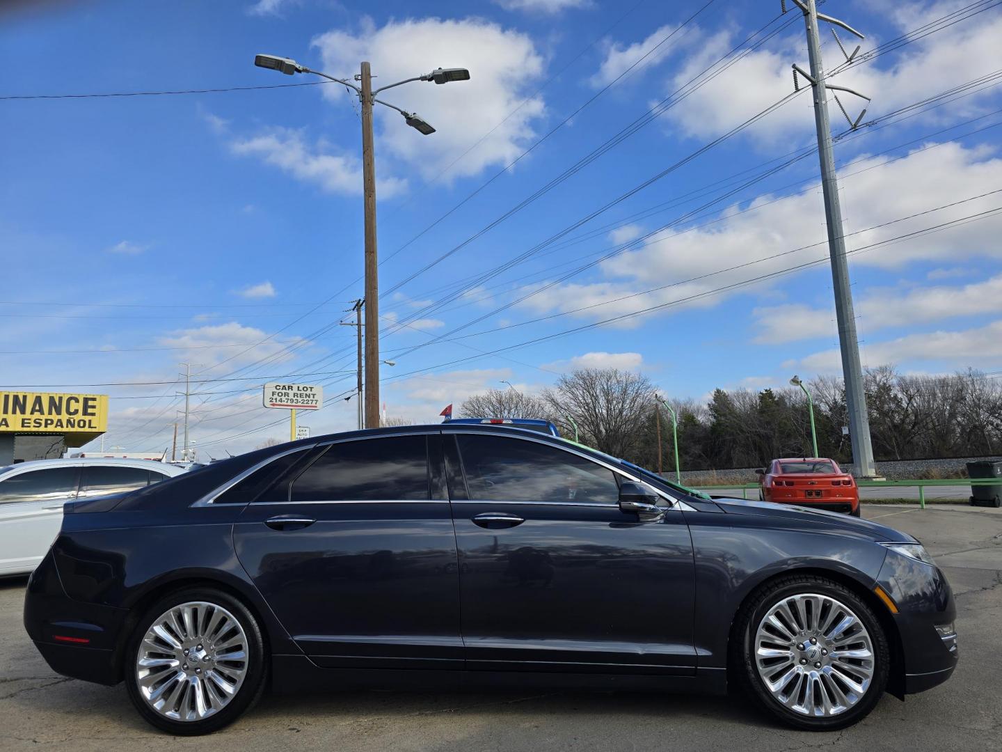 2013 GRAY Lincoln MKZ FWD (3LN6L2G99DR) with an 2.0L L4 DOHC 16V engine, 6-Speed Automatic transmission, located at 2660 S.Garland Avenue, Garland, TX, 75041, (469) 298-3118, 32.885551, -96.655602 - Photo#2