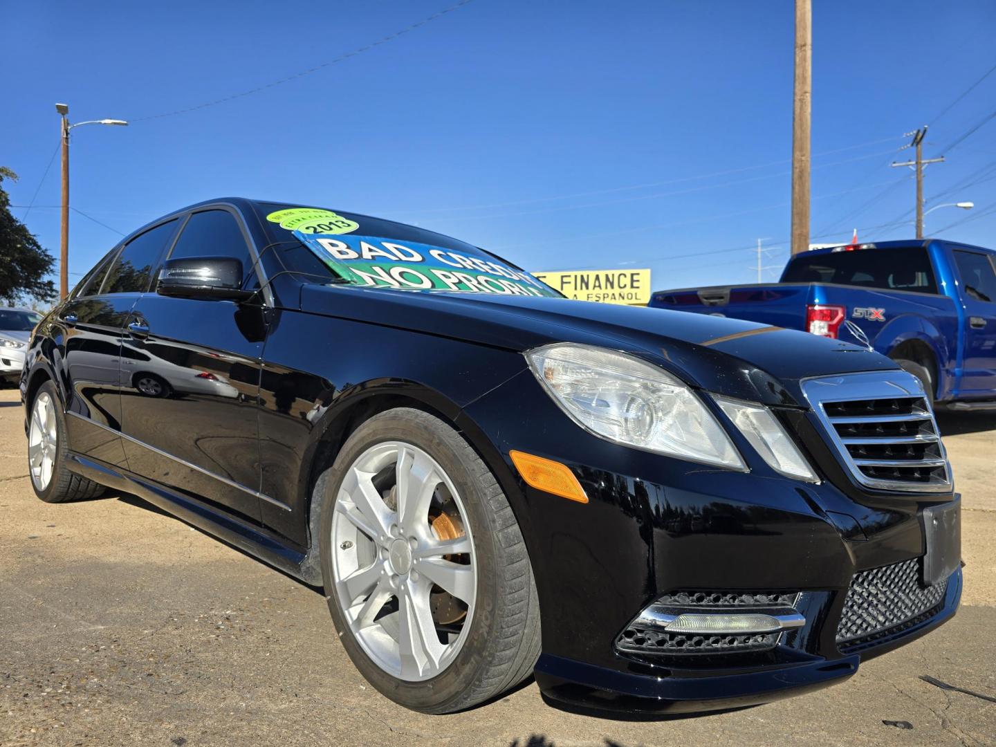 2013 BLACK Mercedes-Benz E-Class E350 (WDDHF5KB1DA) with an 3.5L V6 DOHC 24V engine, 7-Speed Automatic transmission, located at 2660 S.Garland Avenue, Garland, TX, 75041, (469) 298-3118, 32.885551, -96.655602 - Welcome to DallasAutos4Less, one of the Premier BUY HERE PAY HERE Dealers in the North Dallas Area. We specialize in financing to people with NO CREDIT or BAD CREDIT. We need proof of income, proof of residence, and a ID. Come buy your new car from us today!! This is a Very clean 2013 MERCEDES E3 - Photo#1