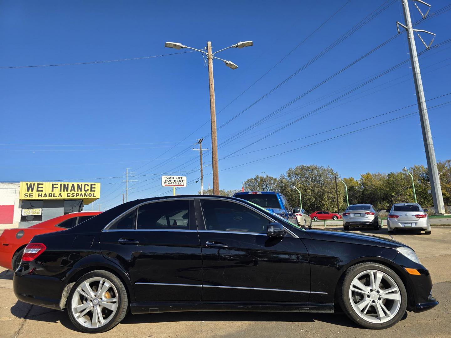 2013 BLACK Mercedes-Benz E-Class E350 (WDDHF5KB1DA) with an 3.5L V6 DOHC 24V engine, 7-Speed Automatic transmission, located at 2660 S.Garland Avenue, Garland, TX, 75041, (469) 298-3118, 32.885551, -96.655602 - Welcome to DallasAutos4Less, one of the Premier BUY HERE PAY HERE Dealers in the North Dallas Area. We specialize in financing to people with NO CREDIT or BAD CREDIT. We need proof of income, proof of residence, and a ID. Come buy your new car from us today!! This is a Very clean 2013 MERCEDES E3 - Photo#2