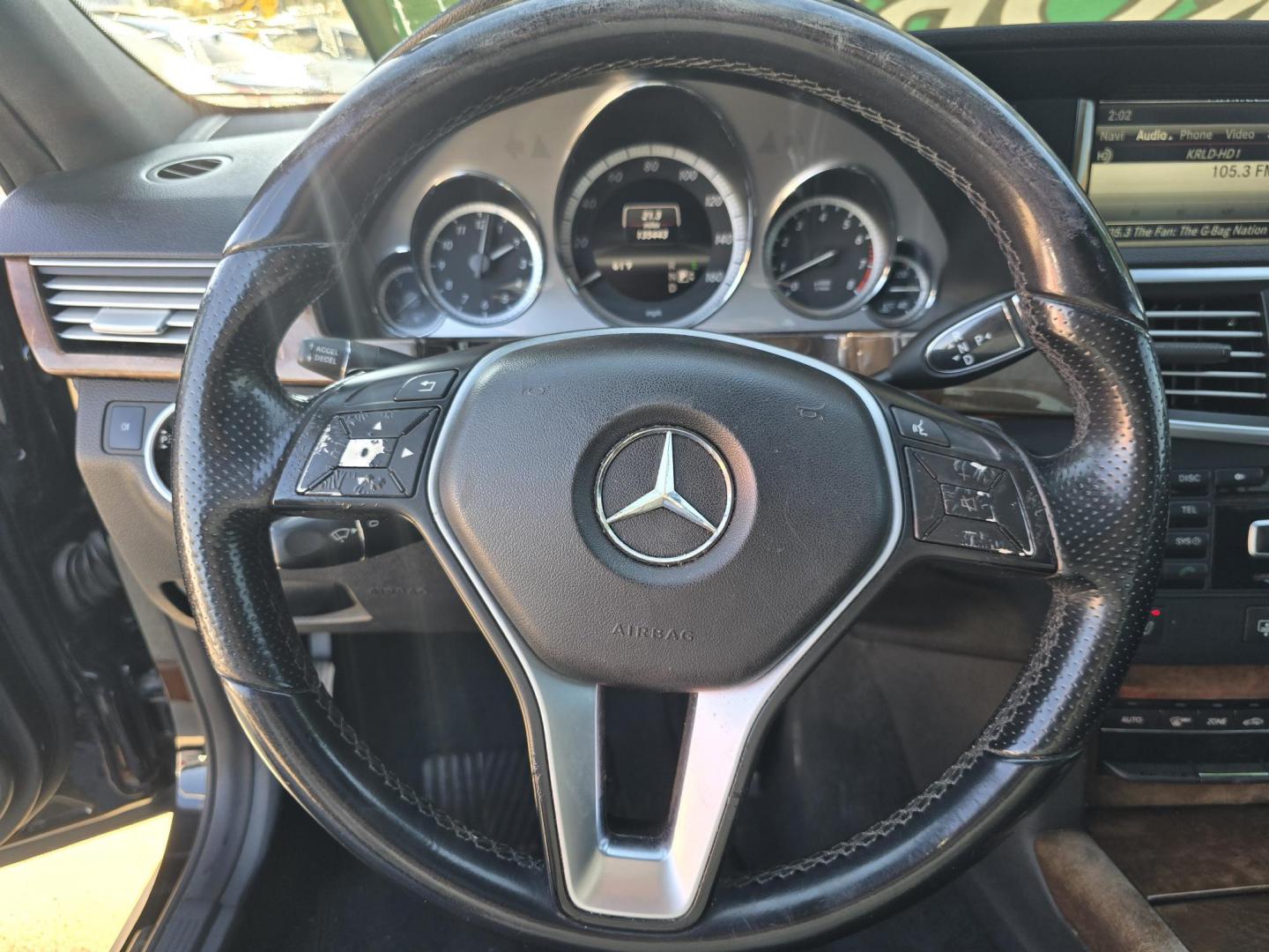 2013 BLACK Mercedes-Benz E-Class E350 (WDDHF5KB1DA) with an 3.5L V6 DOHC 24V engine, 7-Speed Automatic transmission, located at 2660 S.Garland Avenue, Garland, TX, 75041, (469) 298-3118, 32.885551, -96.655602 - Welcome to DallasAutos4Less, one of the Premier BUY HERE PAY HERE Dealers in the North Dallas Area. We specialize in financing to people with NO CREDIT or BAD CREDIT. We need proof of income, proof of residence, and a ID. Come buy your new car from us today!! This is a Very clean 2013 MERCEDES E3 - Photo#12