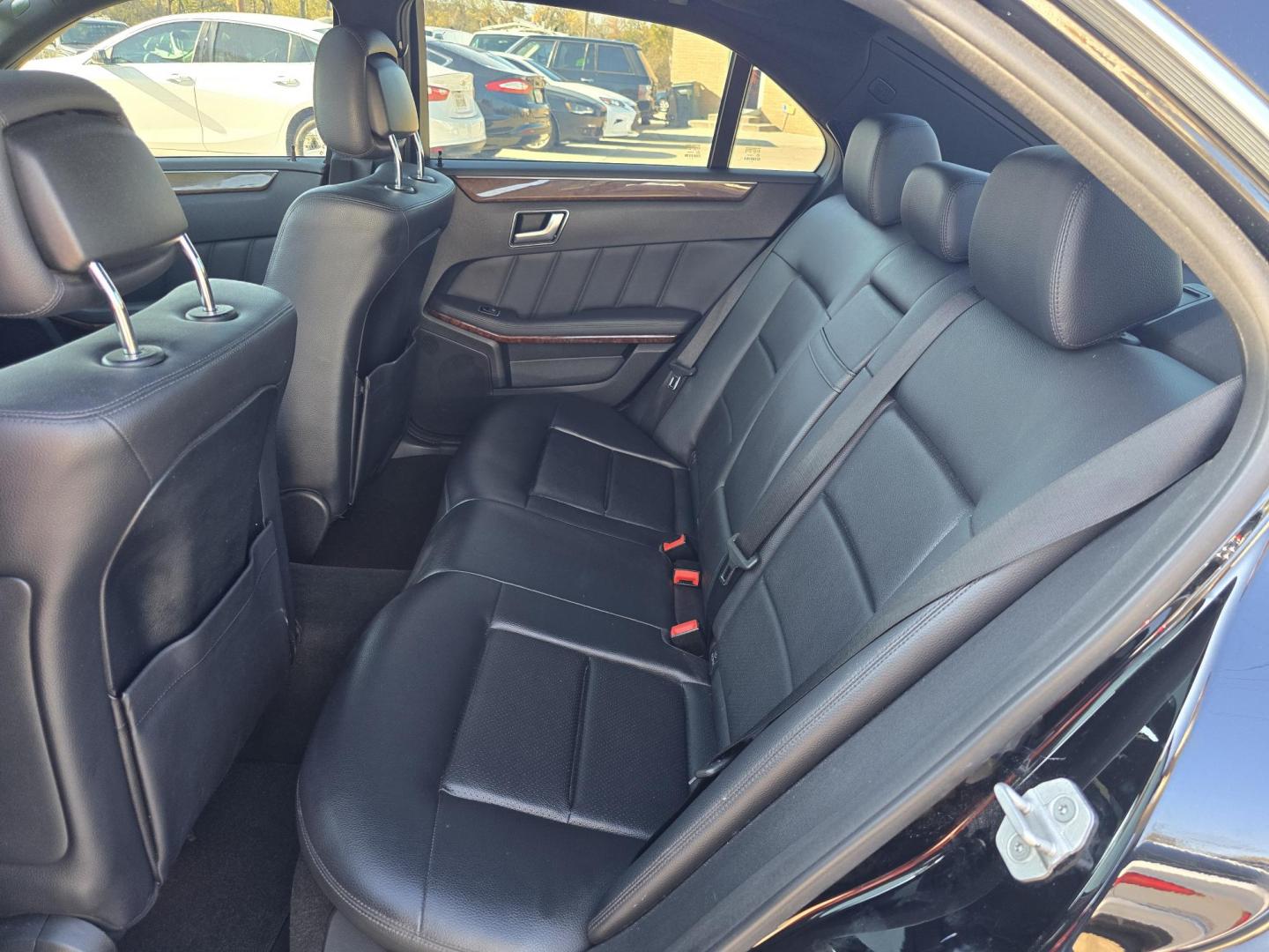 2013 BLACK Mercedes-Benz E-Class E350 (WDDHF5KB1DA) with an 3.5L V6 DOHC 24V engine, 7-Speed Automatic transmission, located at 2660 S.Garland Avenue, Garland, TX, 75041, (469) 298-3118, 32.885551, -96.655602 - Welcome to DallasAutos4Less, one of the Premier BUY HERE PAY HERE Dealers in the North Dallas Area. We specialize in financing to people with NO CREDIT or BAD CREDIT. We need proof of income, proof of residence, and a ID. Come buy your new car from us today!! This is a Very clean 2013 MERCEDES E3 - Photo#17