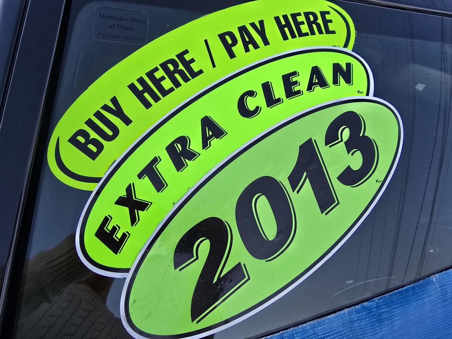 2013 BLACK Mercedes-Benz E-Class E350 (WDDHF5KB1DA) with an 3.5L V6 DOHC 24V engine, 7-Speed Automatic transmission, located at 2660 S.Garland Avenue, Garland, TX, 75041, (469) 298-3118, 32.885551, -96.655602 - Welcome to DallasAutos4Less, one of the Premier BUY HERE PAY HERE Dealers in the North Dallas Area. We specialize in financing to people with NO CREDIT or BAD CREDIT. We need proof of income, proof of residence, and a ID. Come buy your new car from us today!! This is a Very clean 2013 MERCEDES E3 - Photo#21