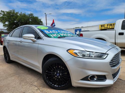 2014 Ford Fusion SE Sedan