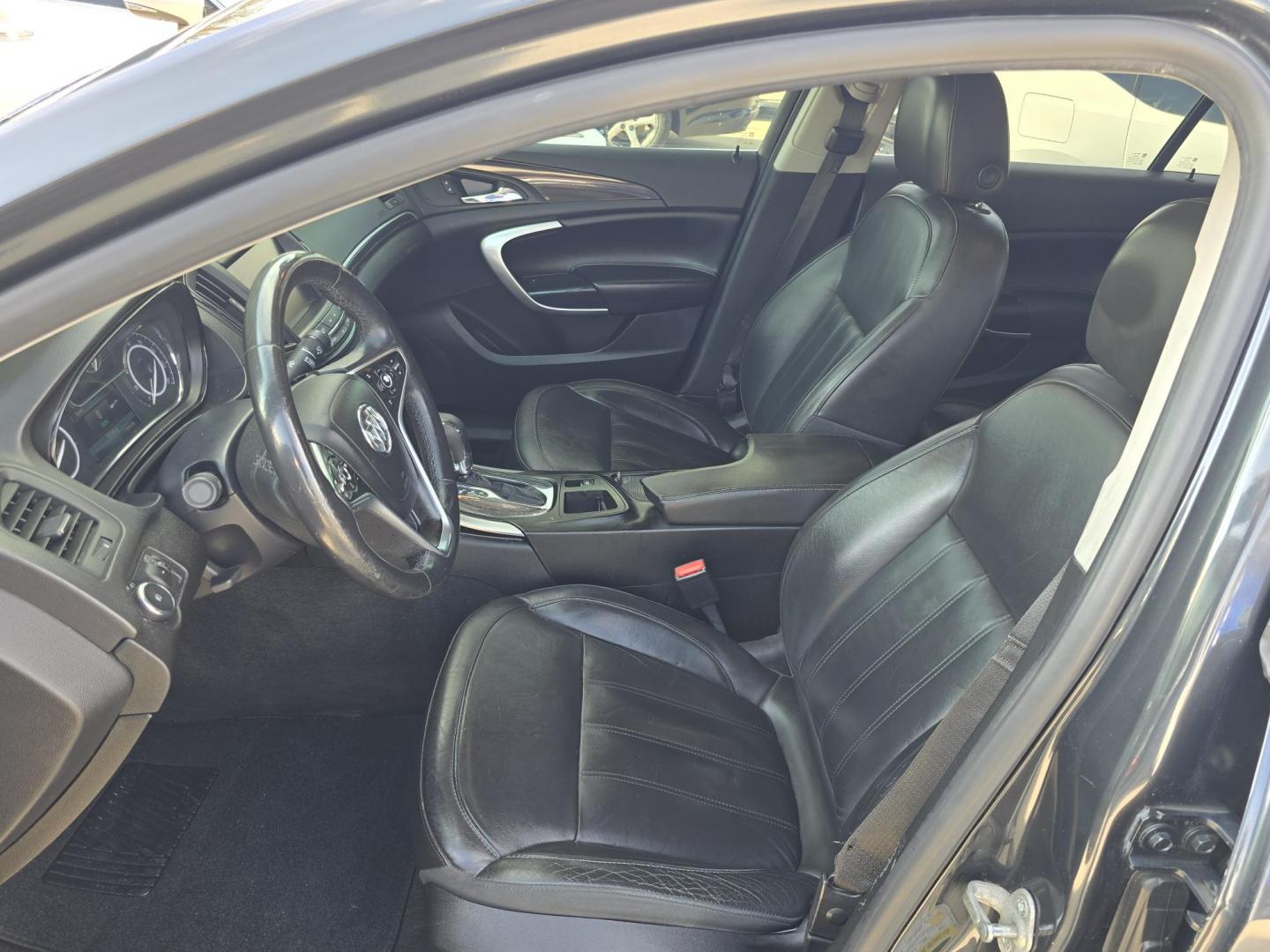 2014 BLACK Buick Regal Turbo (2G4GK5EX4E9) with an 2.0L L4 DOHC 16V TURBO engine, 6-Speed Automatic transmission, located at 2660 S.Garland Avenue, Garland, TX, 75041, (469) 298-3118, 32.885551, -96.655602 - Photo#11