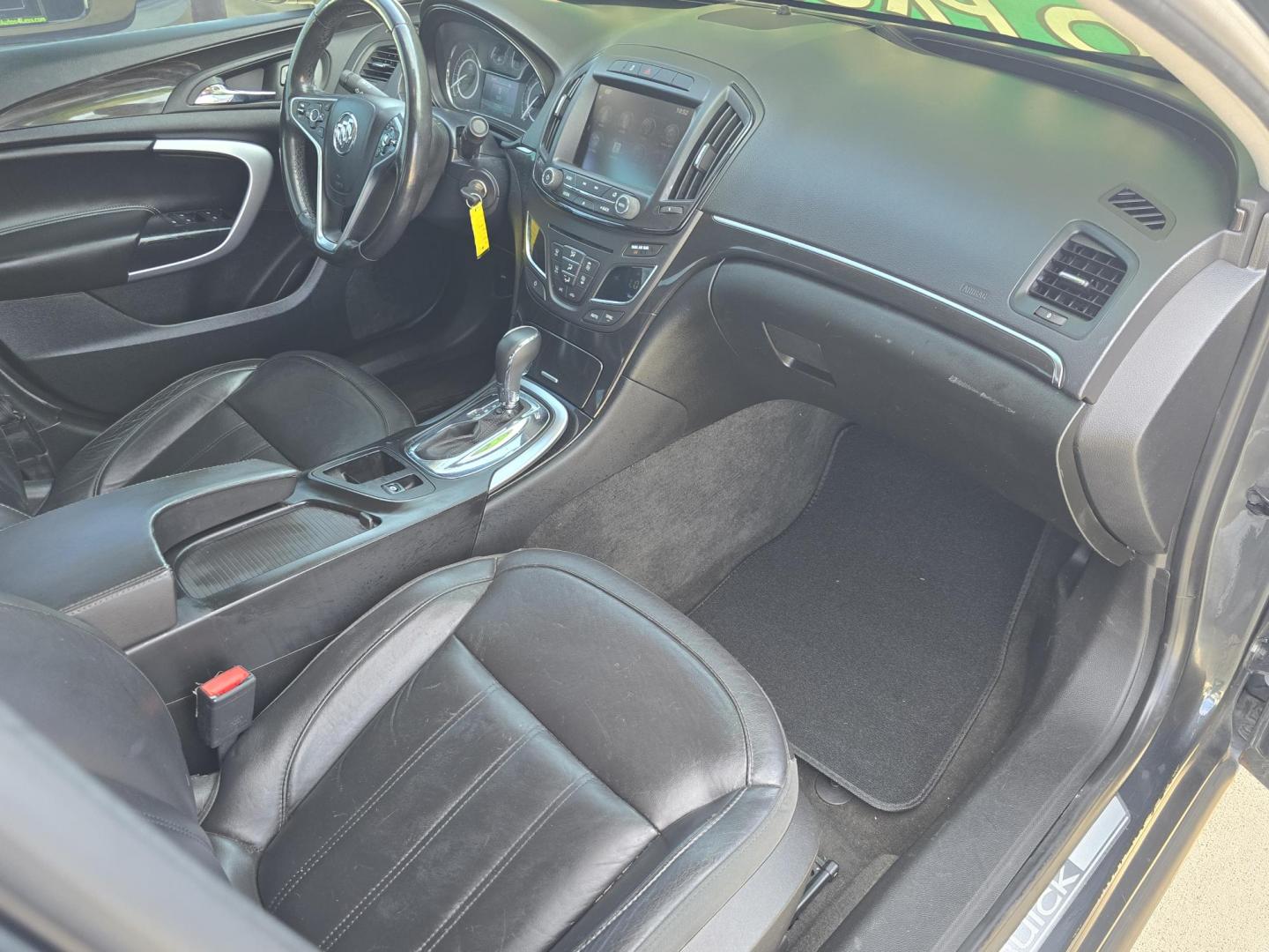 2014 BLACK Buick Regal Turbo (2G4GK5EX4E9) with an 2.0L L4 DOHC 16V TURBO engine, 6-Speed Automatic transmission, located at 2660 S.Garland Avenue, Garland, TX, 75041, (469) 298-3118, 32.885551, -96.655602 - Photo#19