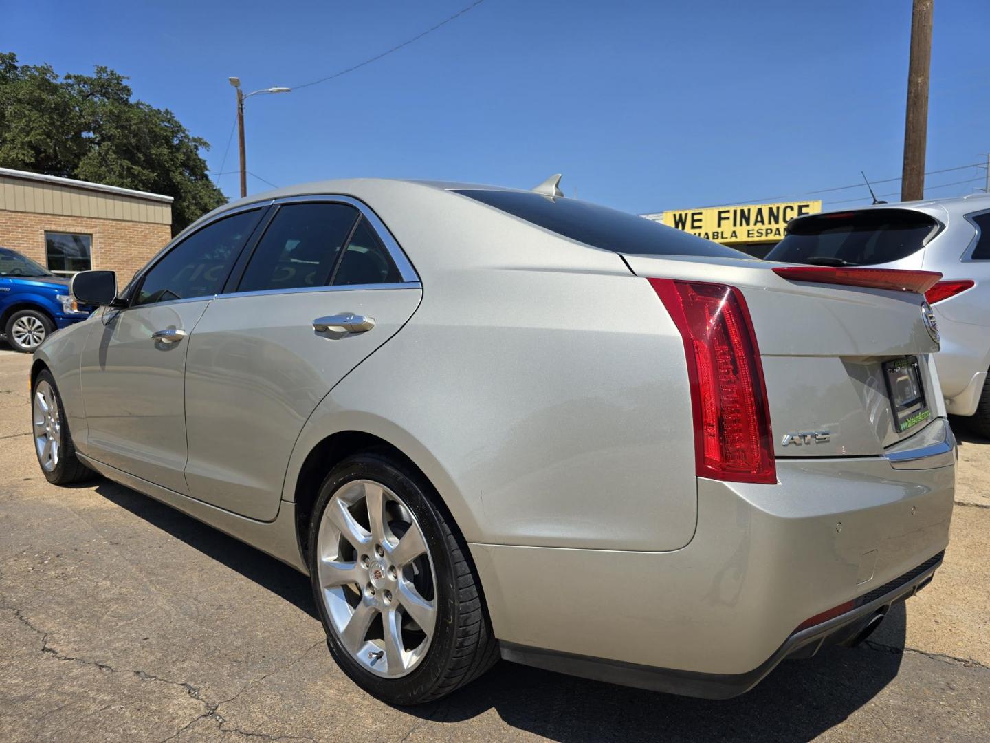 2014 Cadillac ATS 2.0L Luxury (1G6AB5SX7E0) with an 2.0L L4 DOHC 16V engine, AUTO transmission, located at 2660 S.Garland Avenue, Garland, TX, 75041, (469) 298-3118, 32.885551, -96.655602 - Photo#5