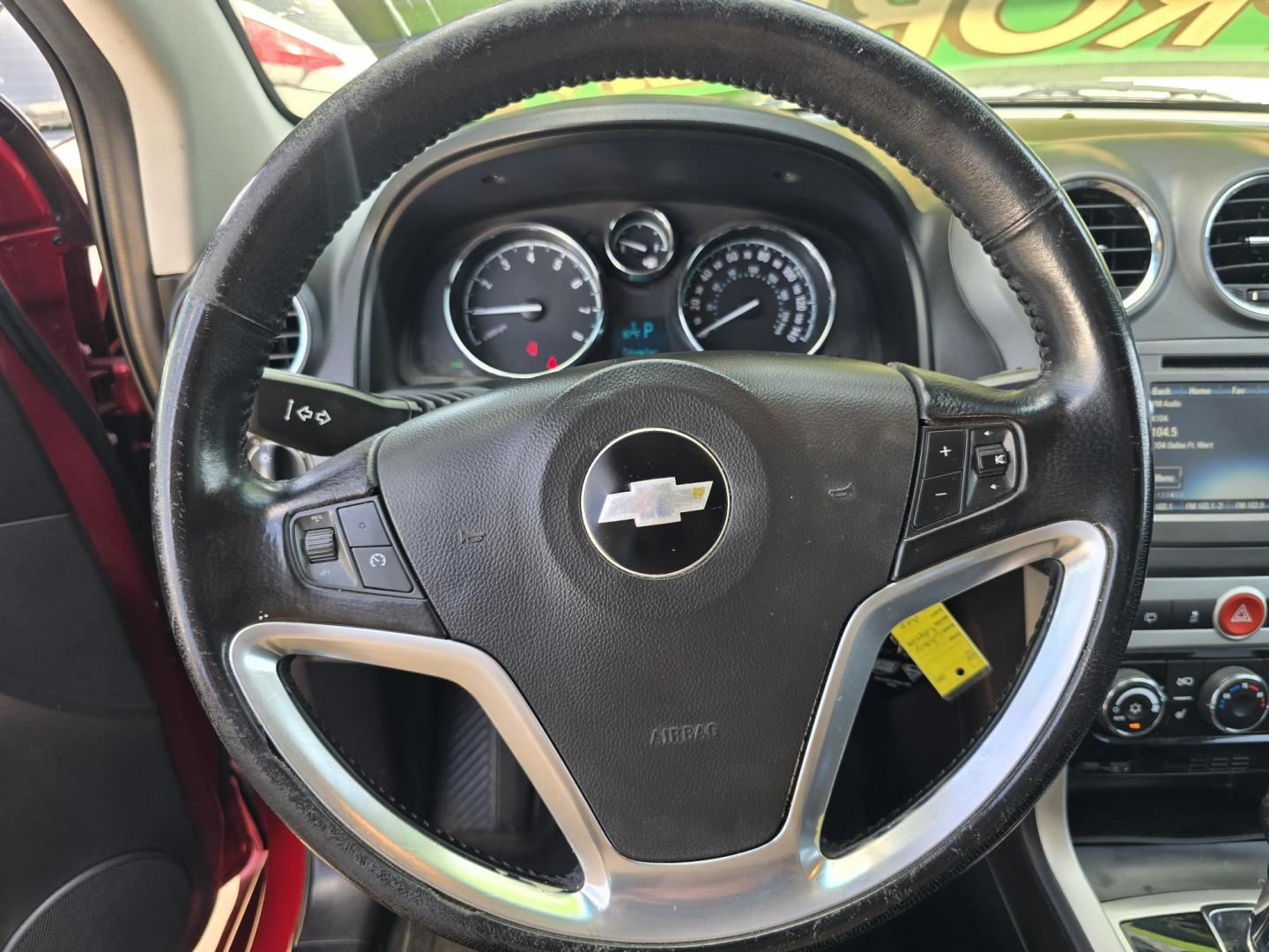 2014 RED /BLACK Chevrolet Captiva Sport LTZ (3GNAL4EK8ES) with an 2.4L L4 DOHC 16V FFV engine, 6-Speed Automatic transmission, located at 2660 S.Garland Avenue, Garland, TX, 75041, (469) 298-3118, 32.885551, -96.655602 - Welcome to DallasAutos4Less, one of the Premier BUY HERE PAY HERE Dealers in the North Dallas Area. We specialize in financing to people with NO CREDIT or BAD CREDIT. We need proof of income, proof of residence, and a ID. Come buy your new car from us today!! This is a Loaded 2014 CHEVY CAPTIVA L - Photo#12