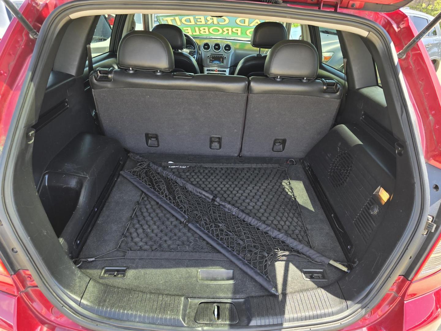 2014 RED /BLACK Chevrolet Captiva Sport LTZ (3GNAL4EK8ES) with an 2.4L L4 DOHC 16V FFV engine, 6-Speed Automatic transmission, located at 2660 S.Garland Avenue, Garland, TX, 75041, (469) 298-3118, 32.885551, -96.655602 - Welcome to DallasAutos4Less, one of the Premier BUY HERE PAY HERE Dealers in the North Dallas Area. We specialize in financing to people with NO CREDIT or BAD CREDIT. We need proof of income, proof of residence, and a ID. Come buy your new car from us today!! This is a Loaded 2014 CHEVY CAPTIVA L - Photo#18