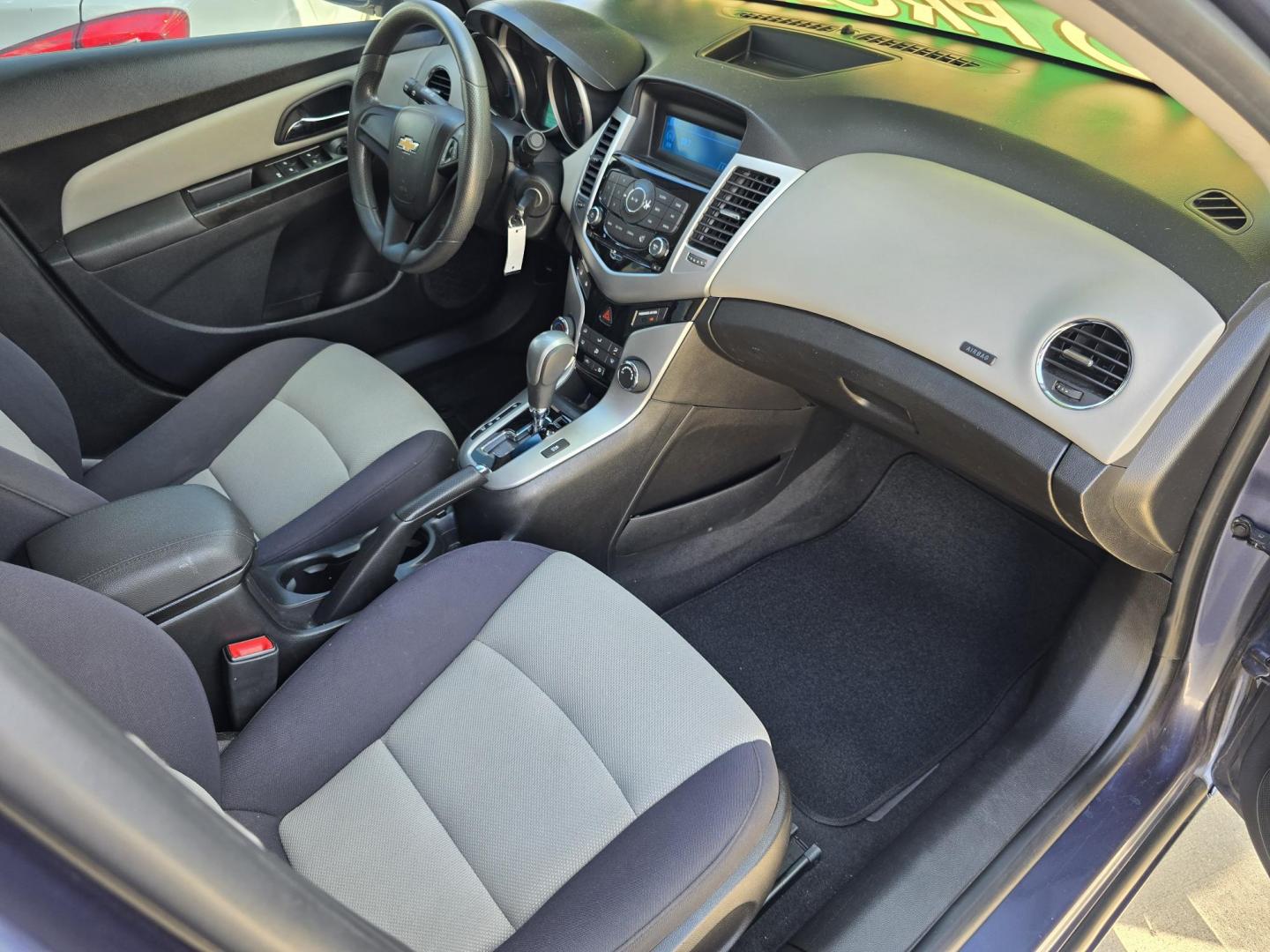 2014 BLUE Chevrolet Cruze LS (1G1PA5SG0E7) with an 1.8L L4 DOHC 16V engine, 6-Speed Automatic transmission, located at 2660 S.Garland Avenue, Garland, TX, 75041, (469) 298-3118, 32.885551, -96.655602 - Photo#17