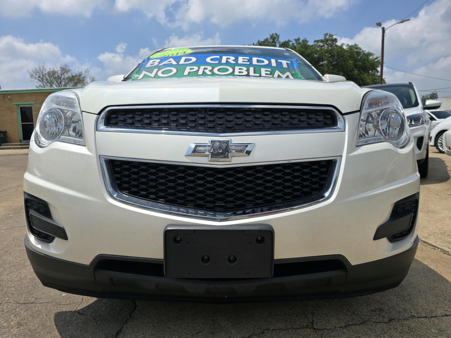 2014 WHITE Chevrolet Equinox LT (1GNALBEK7EZ) with an 2.4L L4 DOHC 16V engine, 6-Speed Automatic transmission, located at 2660 S.Garland Avenue, Garland, TX, 75041, (469) 298-3118, 32.885551, -96.655602 - Photo#9