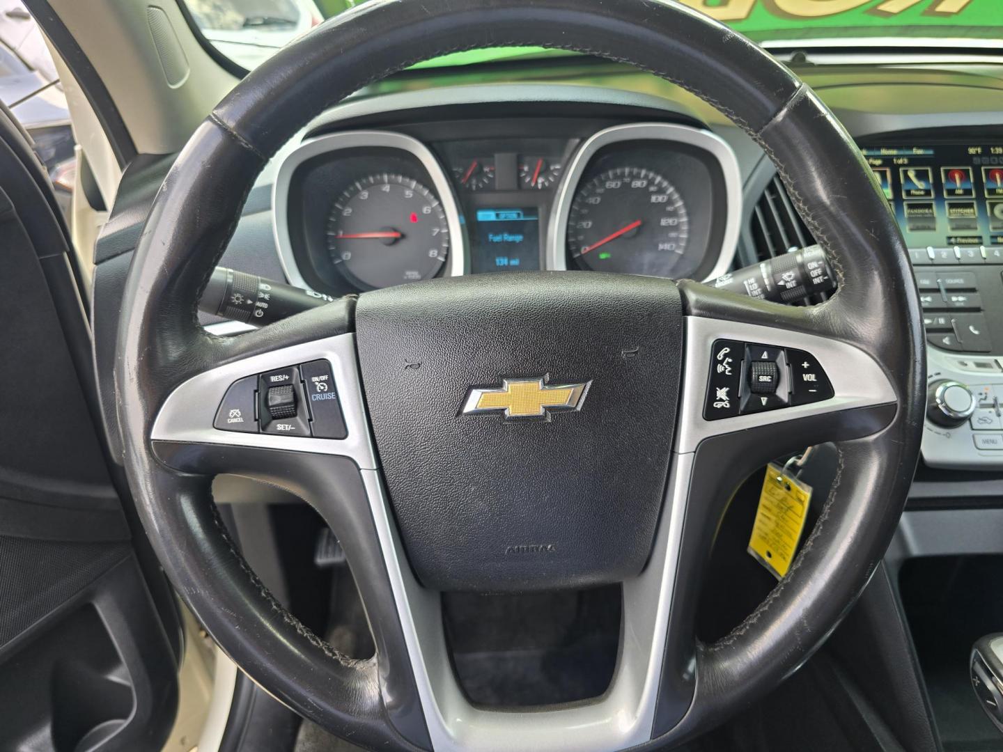 2014 WHITE Chevrolet Equinox LT (1GNALBEK7EZ) with an 2.4L L4 DOHC 16V engine, 6-Speed Automatic transmission, located at 2660 S.Garland Avenue, Garland, TX, 75041, (469) 298-3118, 32.885551, -96.655602 - Photo#12