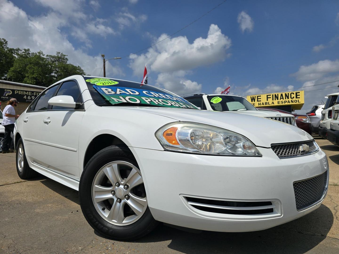 2014 WHITE Chevrolet Impala LS (2G1WA5E38E1) with an 3.6L V6 DOHC 16V FFV engine, 6-Speed Automatic transmission, located at 2660 S.Garland Avenue, Garland, TX, 75041, (469) 298-3118, 32.885551, -96.655602 - Photo#0