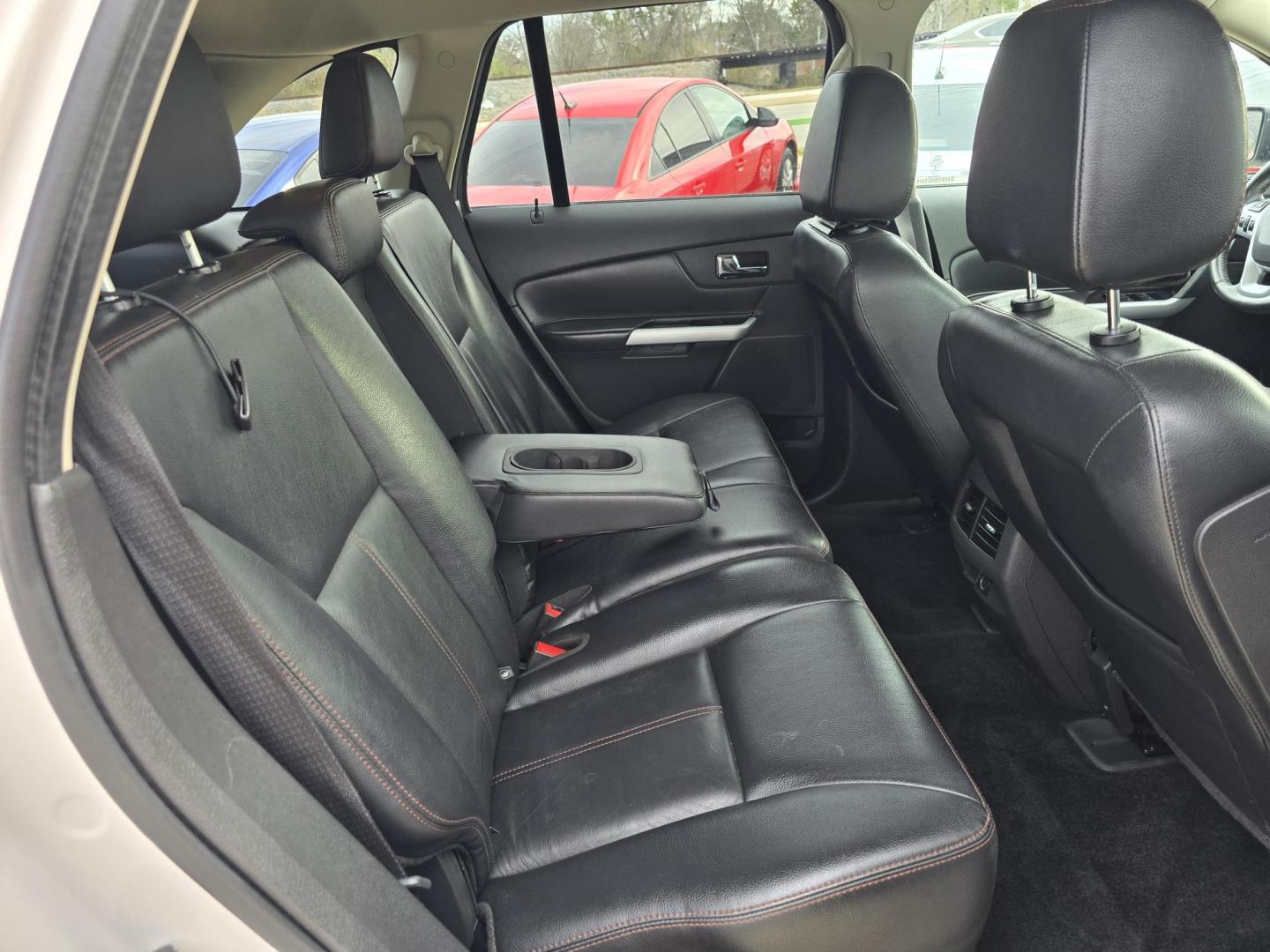 2014 WHITE Ford Edge SEL (2FMDK3JC1EB) with an 3.5L V6 DOHC 24V engine, 6-Speed Automatic transmission, located at 2660 S.Garland Avenue, Garland, TX, 75041, (469) 298-3118, 32.885551, -96.655602 - Photo#22