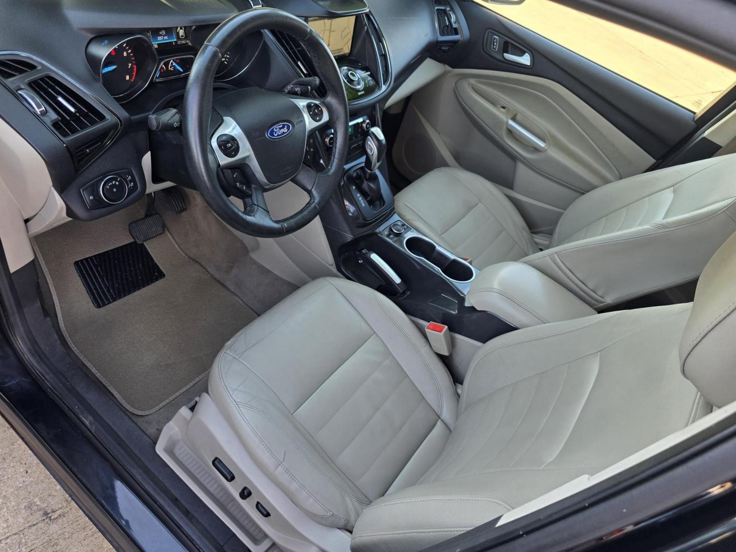 2014 BLACK Ford Escape Titanium (1FMCU0JX4EU) with an 1.6L L4 DOHC 16V engine, 6-Speed Automatic transmission, located at 2660 S.Garland Avenue, Garland, TX, 75041, (469) 298-3118, 32.885551, -96.655602 - Welcome to DallasAutos4Less, one of the Premier BUY HERE PAY HERE Dealers in the North Dallas Area. We specialize in financing to people with NO CREDIT or BAD CREDIT. We need proof of income, proof of residence, and a ID. Come buy your new car from us today!! This is a Super Clean 2014 FORD ESCAP - Photo#10