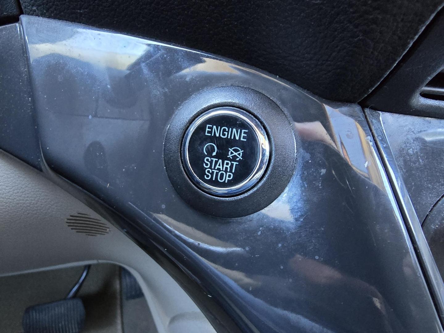 2014 BLACK Ford Escape Titanium (1FMCU0JX4EU) with an 1.6L L4 DOHC 16V engine, 6-Speed Automatic transmission, located at 2660 S.Garland Avenue, Garland, TX, 75041, (469) 298-3118, 32.885551, -96.655602 - Welcome to DallasAutos4Less, one of the Premier BUY HERE PAY HERE Dealers in the North Dallas Area. We specialize in financing to people with NO CREDIT or BAD CREDIT. We need proof of income, proof of residence, and a ID. Come buy your new car from us today!! This is a Super Clean 2014 FORD ESCAP - Photo#13