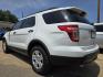 2014 WHITE Ford Explorer (1FM5K7B89EG) with an 3.5L V6 DOHC 24V engine, 6-Speed Automatic transmission, located at 2660 S.Garland Avenue, Garland, TX, 75041, (469) 298-3118, 32.885551, -96.655602 - Photo#5