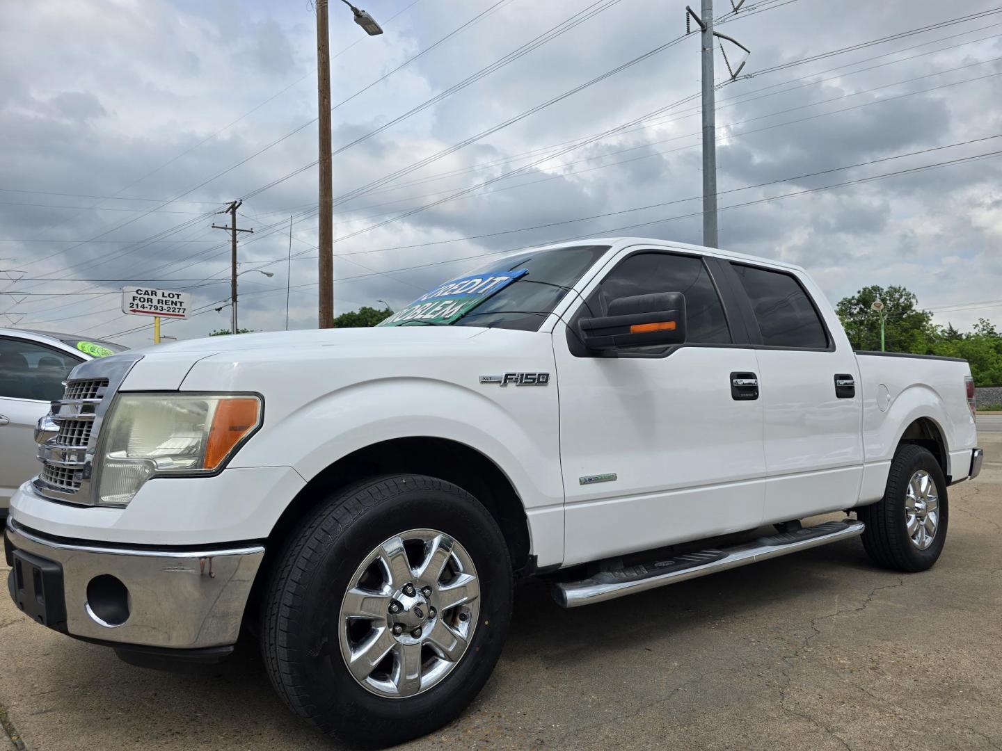 2014 WHITE Ford F-150 XLT (1FTFW1CT6EK) with an 3.5L V6 TURBO engine, 6-Speed Automatic transmission, located at 2660 S.Garland Avenue, Garland, TX, 75041, (469) 298-3118, 32.885551, -96.655602 - Photo#8